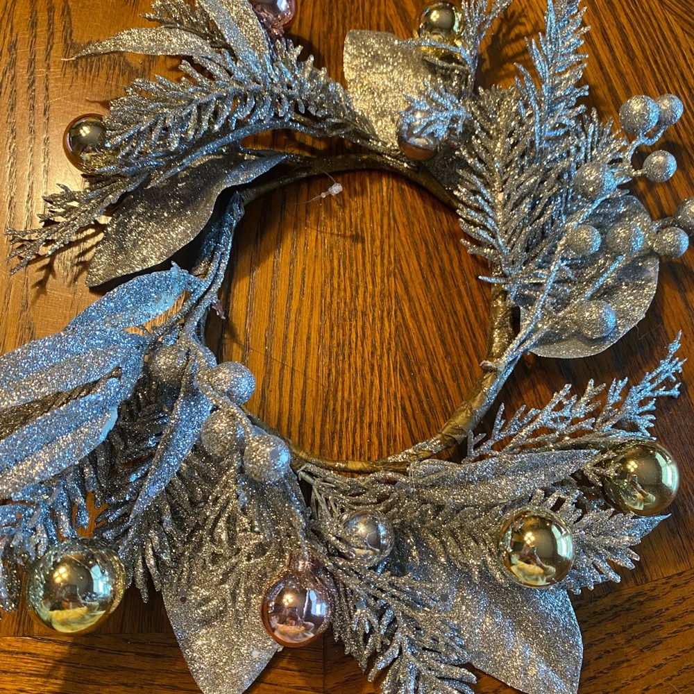 Silver Glitter Candle Wreath